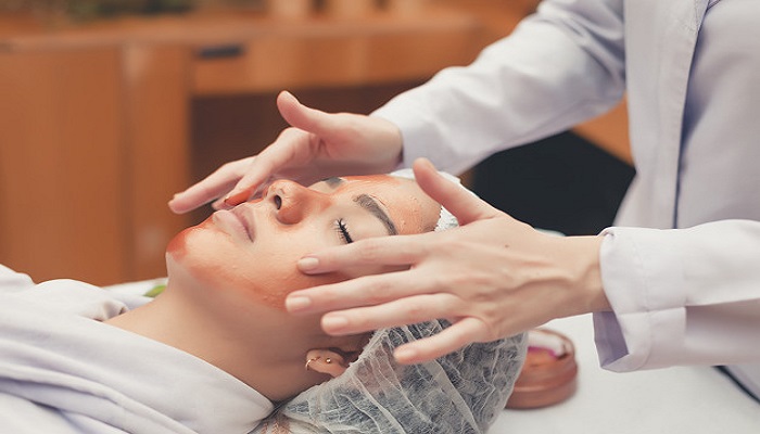 عوارض بعد از لیزر صورت در کلینیک ارکید