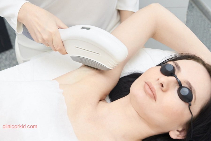 بهترین مرکز لیزر موهای زائد در غرب تهران - کلینیک ارکید