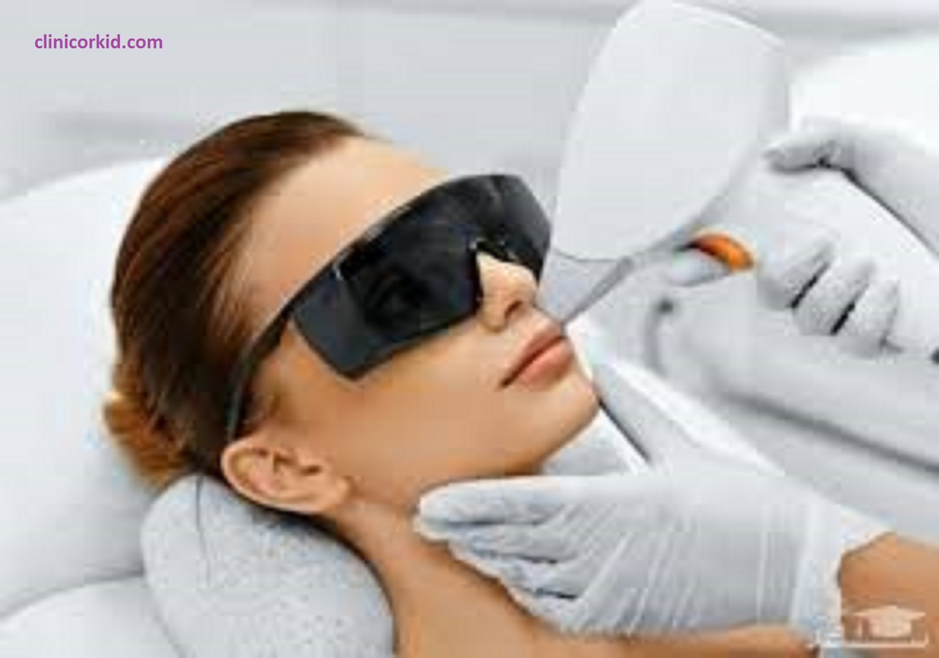 10 ویژگی برتر بهترین کلینیک لیزر مو